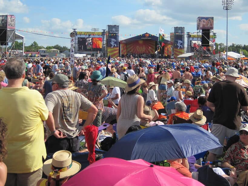 new orleans jazz fest,new orleans jazz festival 2024 lineup,new orleans jazz fest lineup,new orleans jazz fest 2024 poster,jazz fest tips,festival enthusiasts,7 Tips On Having The Best Time,Cajun cuisine,Creole cuisine,gumbo,jazz performance